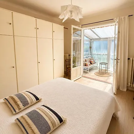 Apartment T3 Proche De La *